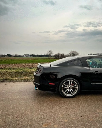 Ford Mustang cena 92999 przebieg: 88000, rok produkcji 2013 z Kraków małe 56